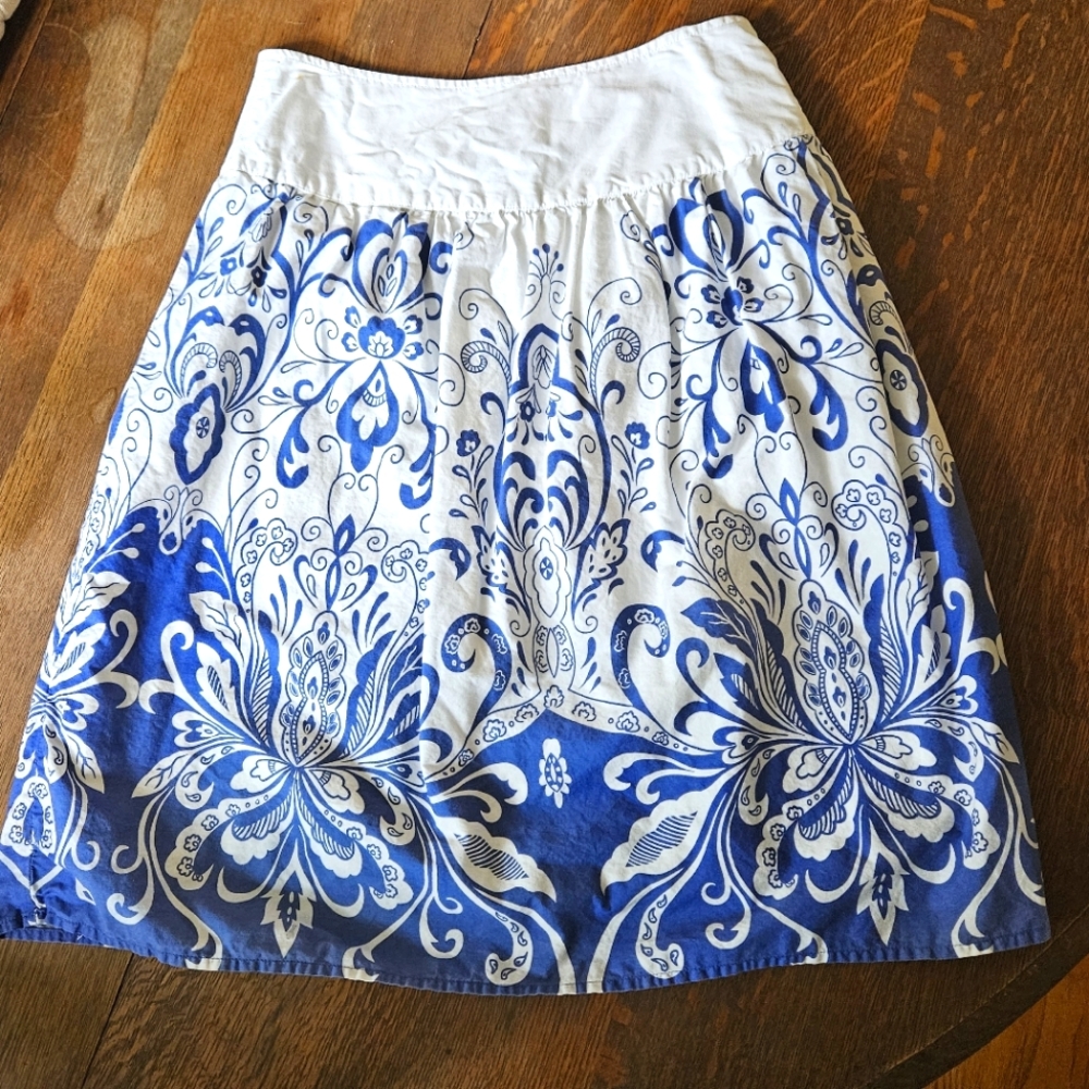 Blue & White Bass Skirt